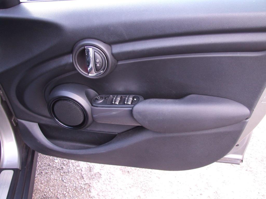 Used MINI Hatch 2018 for sale - 75606563: Photo 21