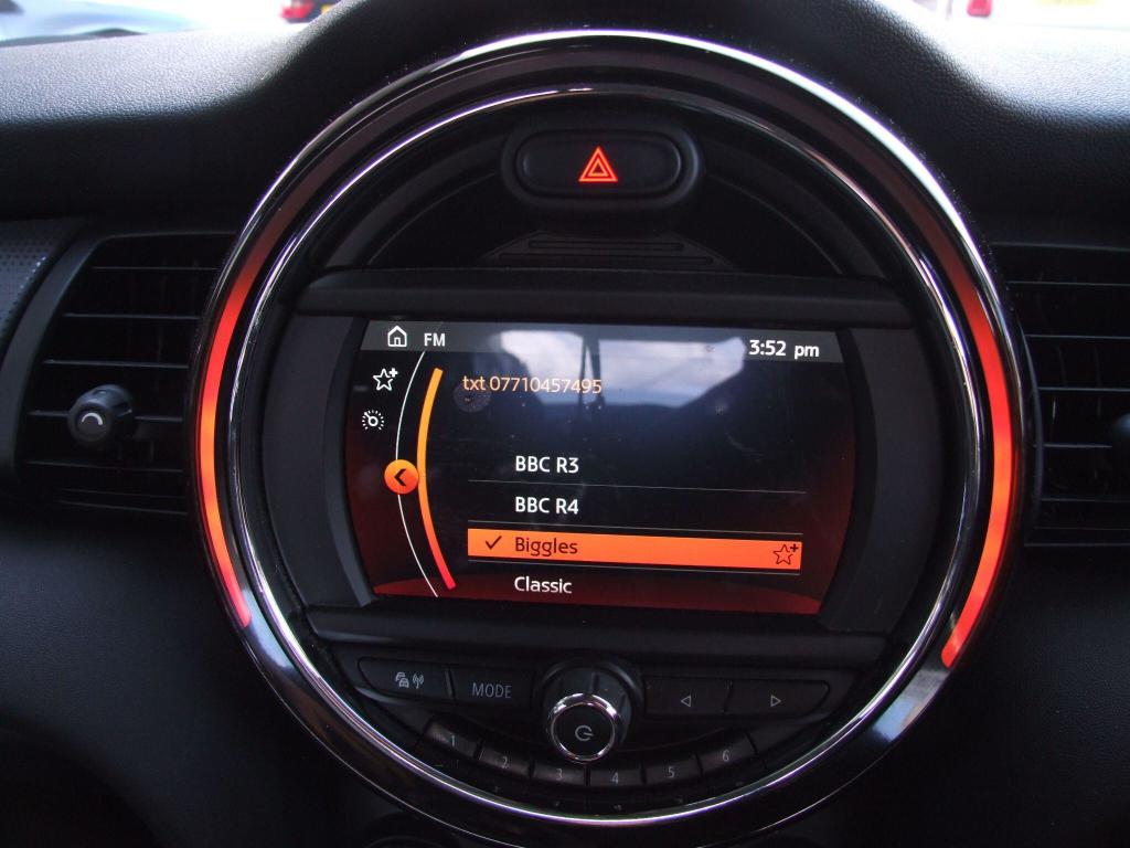 Used MINI Hatch 2018 for sale - 75606563: Photo 37