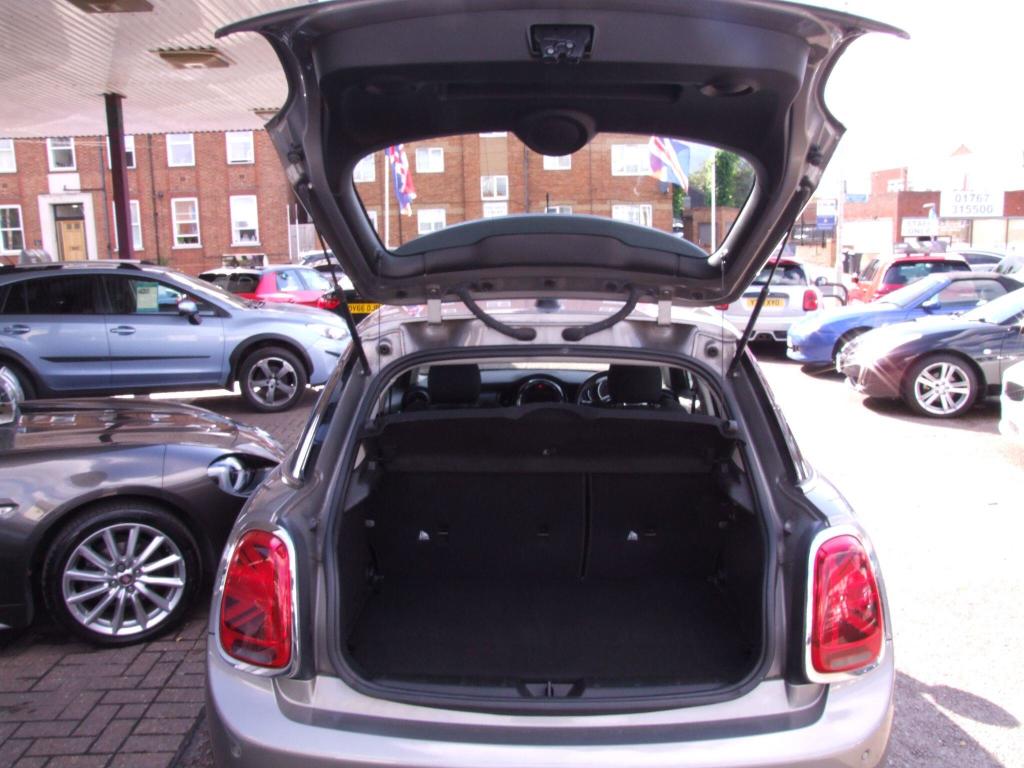 Used MINI Hatch 2018 for sale - 75606563: Photo 5