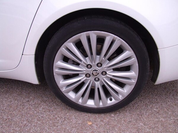 Used Jaguar XF 2010 for sale - 76178267: Photo 26