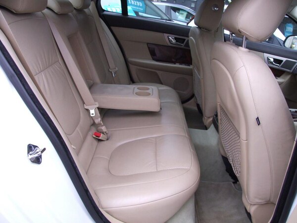 Used Jaguar XF 2010 for sale - 76178267: Photo 29