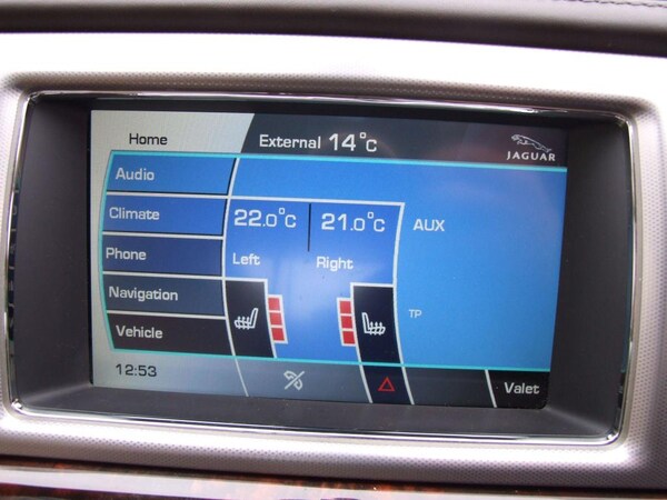 Used Jaguar XF 2010 for sale - 76178267: Photo 45