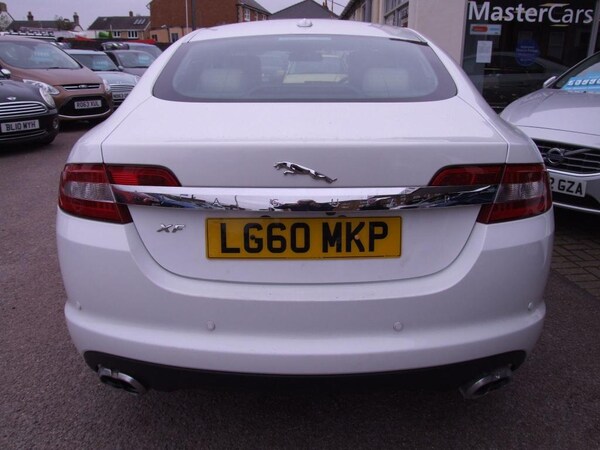 Used Jaguar XF 2010 for sale - 76178267: Photo 8