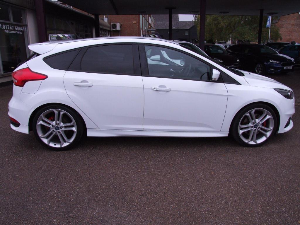 Used Ford Focus 2016 for sale - 76035716: Photo 10