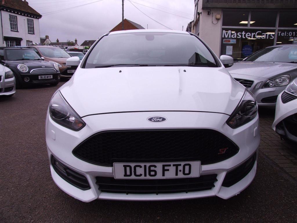 Used Ford Focus 2016 for sale - 76035716: Photo 2