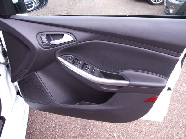 Used Ford Focus 2016 for sale - 76035716: Photo 26