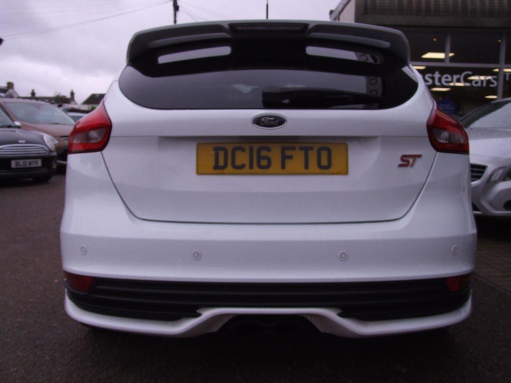 Used Ford Focus 2016 for sale - 76035716: Photo 9