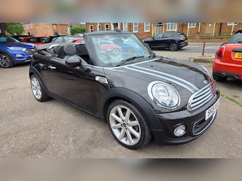 Used MINI Convertible 2015 for sale - 79365663: Photo