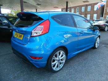 Used Ford Fiesta 2016 for sale - 74305328: Photo