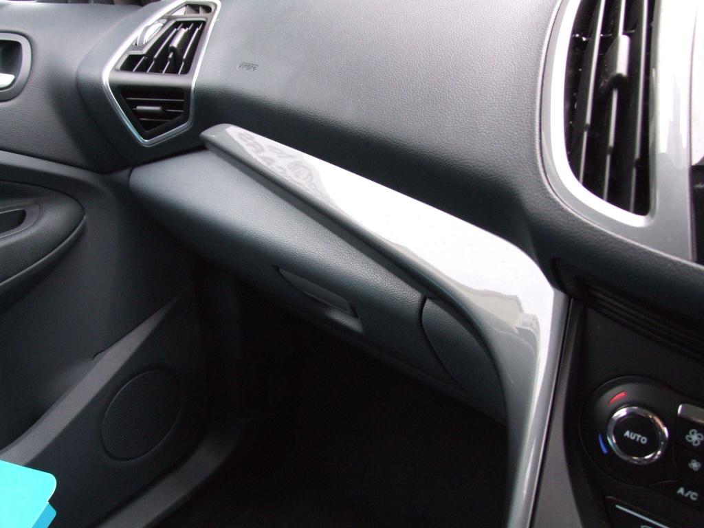 Used Ford C-Max 2013 for sale - 76056580: Photo 20