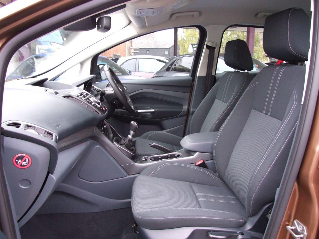 Used Ford C-Max 2013 for sale - 76056580: Photo 41