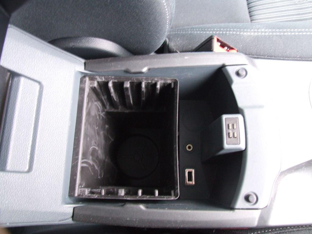 Used Ford C-Max 2013 for sale - 76056580: Photo 50