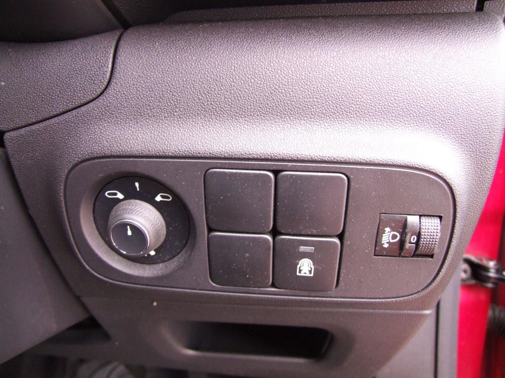 Used Citroen C3 2020 for sale - 76172810: Photo 38