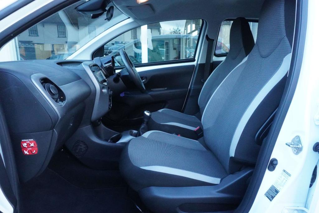 Used Toyota AYGO 2021 for sale - 76035705: Photo 14