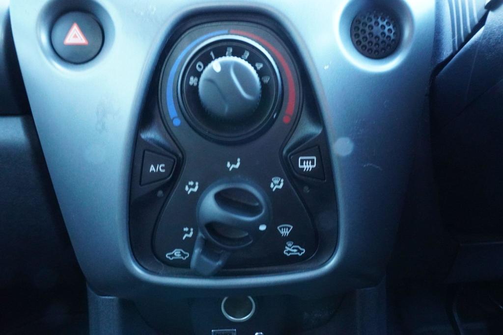 Used Toyota AYGO 2021 for sale - 76035705: Photo 21