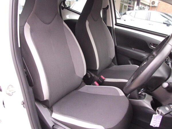 Used Toyota AYGO 2021 for sale - 76035705: Photo 22