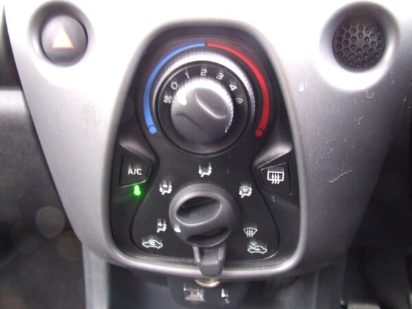 Used Toyota AYGO 2021 for sale - 76035705: Photo 36