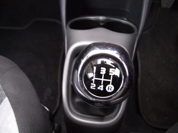Used Toyota AYGO 2021 for sale - 76035705: Photo 38