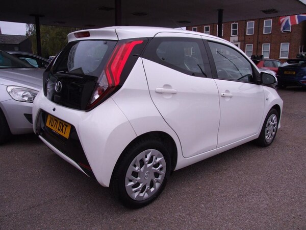 Used Toyota AYGO 2021 for sale - 76035705: Photo 3