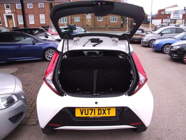 Used Toyota AYGO 2021 for sale - 76035705: Photo 5