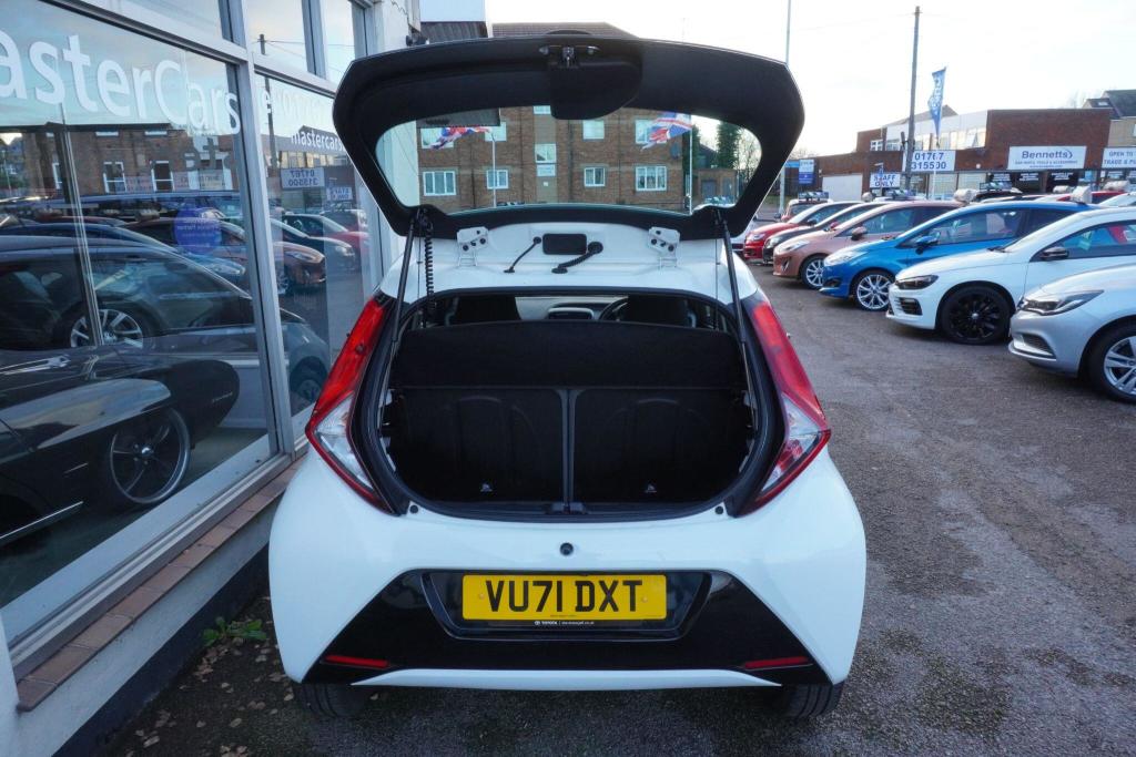 Used Toyota AYGO 2021 for sale - 76035705: Photo 8