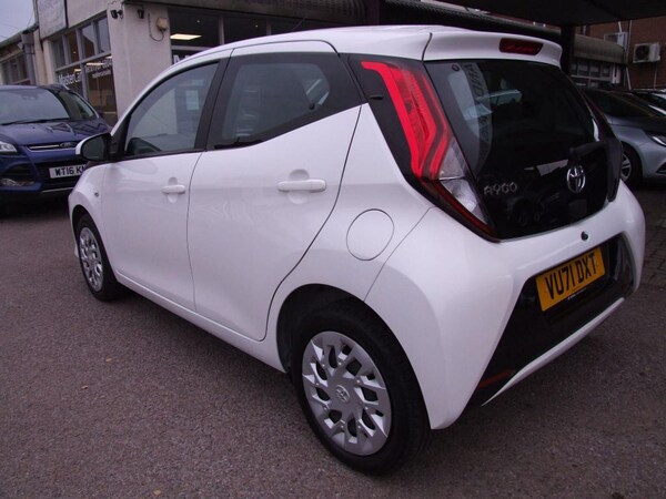 Used Toyota AYGO 2021 for sale - 76035705: Photo 9