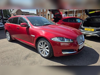 Used Jaguar XF 2012 for sale - 79474409: Photo
