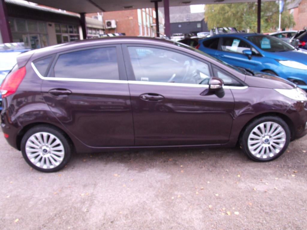 Used Ford Fiesta 2009 for sale - 76312817: Photo 2