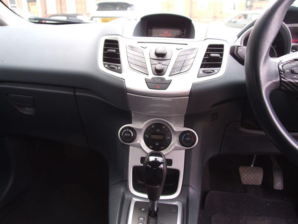 Used Ford Fiesta 2009 for sale - 76312817: Photo 25