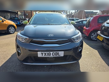 Used Kia Stonic 2018 for sale - 79365786: Photo