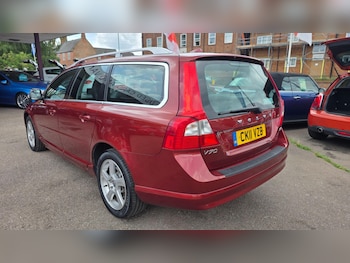 Used Volvo V70 2011 for sale - 79365759: Photo