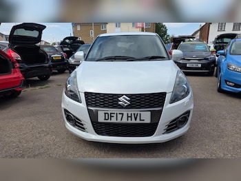 Used Suzuki Swift 2017 for sale - 79365651: Photo