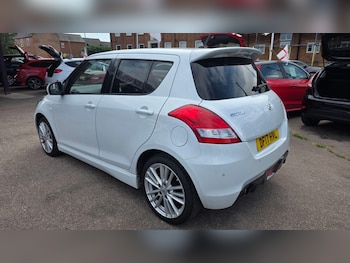 Used Suzuki Swift 2017 for sale - 79365651: Photo