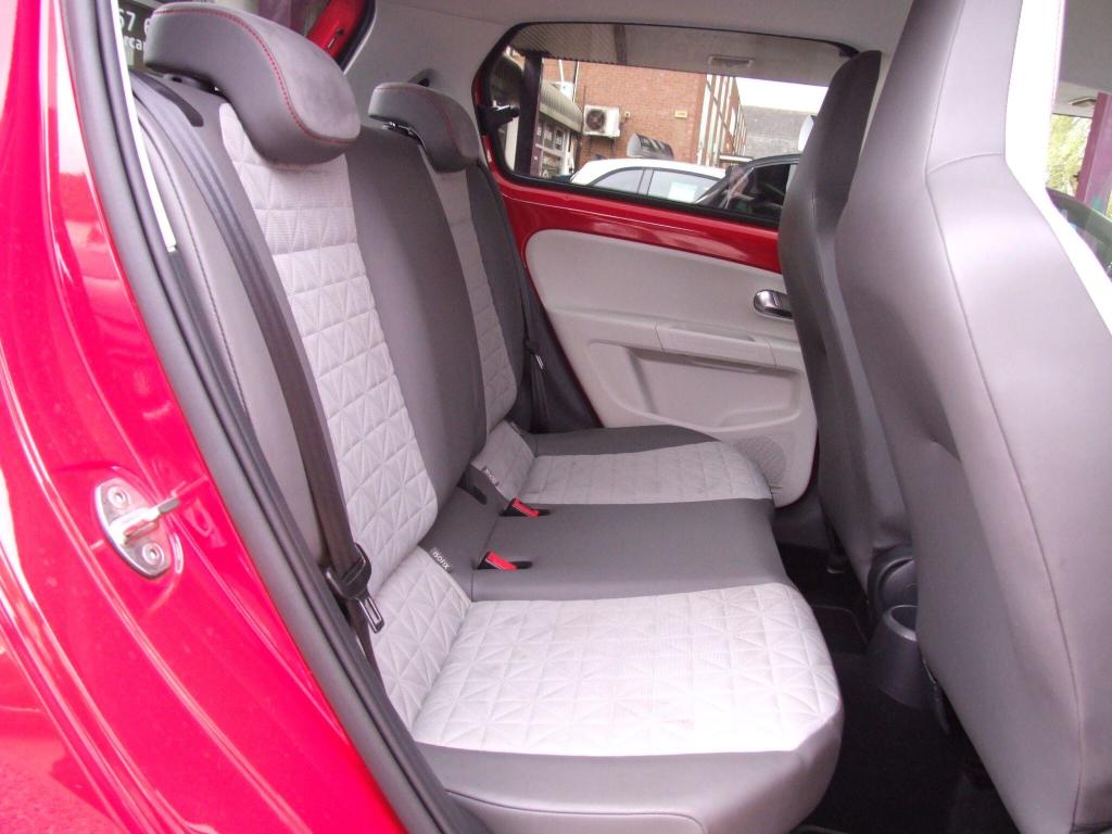 Used Volkswagen up! 2017 for sale - 76209944: Photo 16