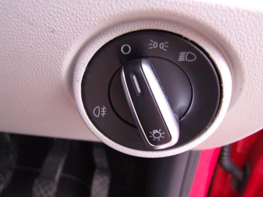 Used Volkswagen up! 2017 for sale - 76209944: Photo 19