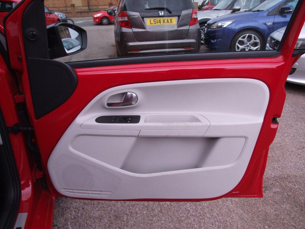 Used Volkswagen up! 2017 for sale - 76209944: Photo 22