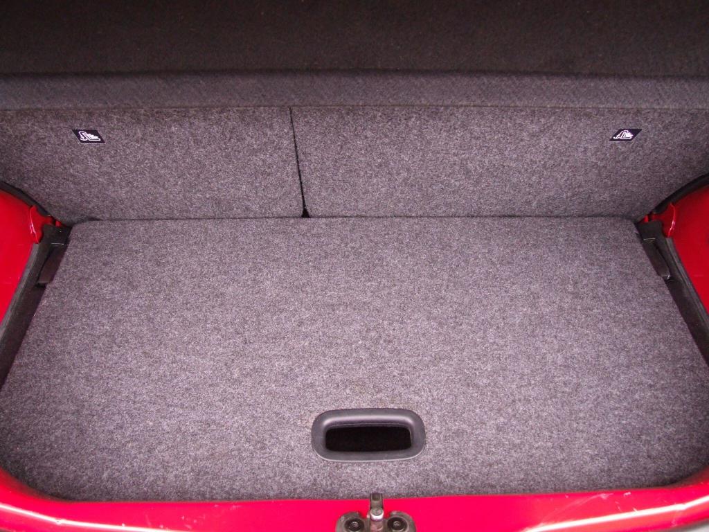 Used Volkswagen up! 2017 for sale - 76209944: Photo 42