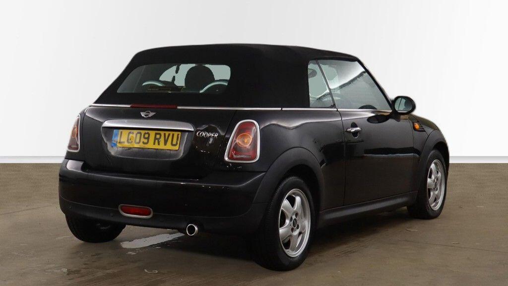Used MINI Convertible 2009 for sale - 77179859: Photo 4