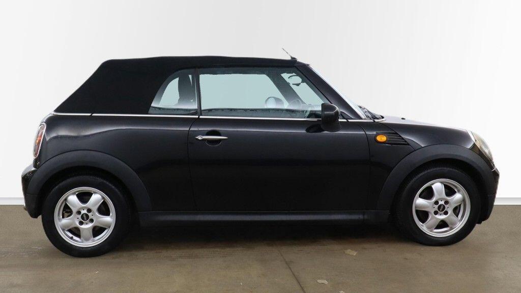 Used MINI Convertible 2009 for sale - 77179859: Photo 5