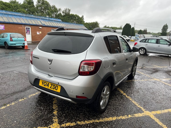 Used Dacia Sandero Stepway 2014 for sale - 75130880: Photo 8