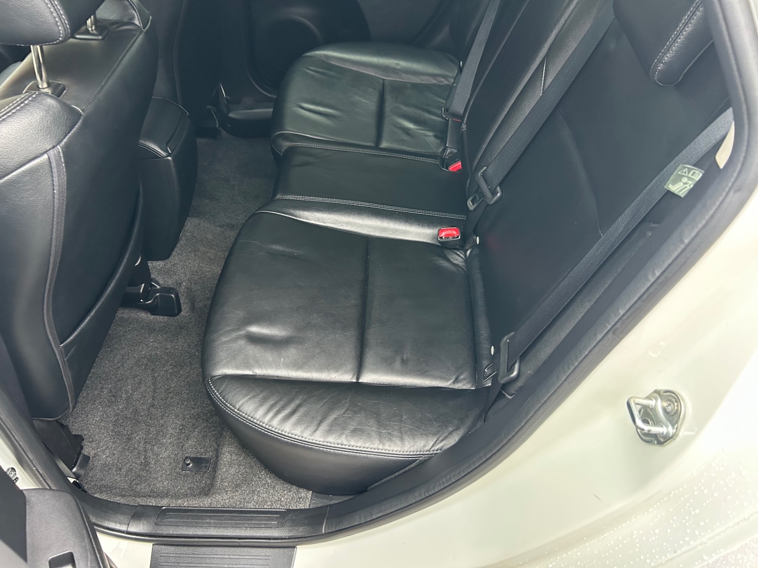 Used Mazda Mazda3 2011 for sale - 76093860: Photo 12