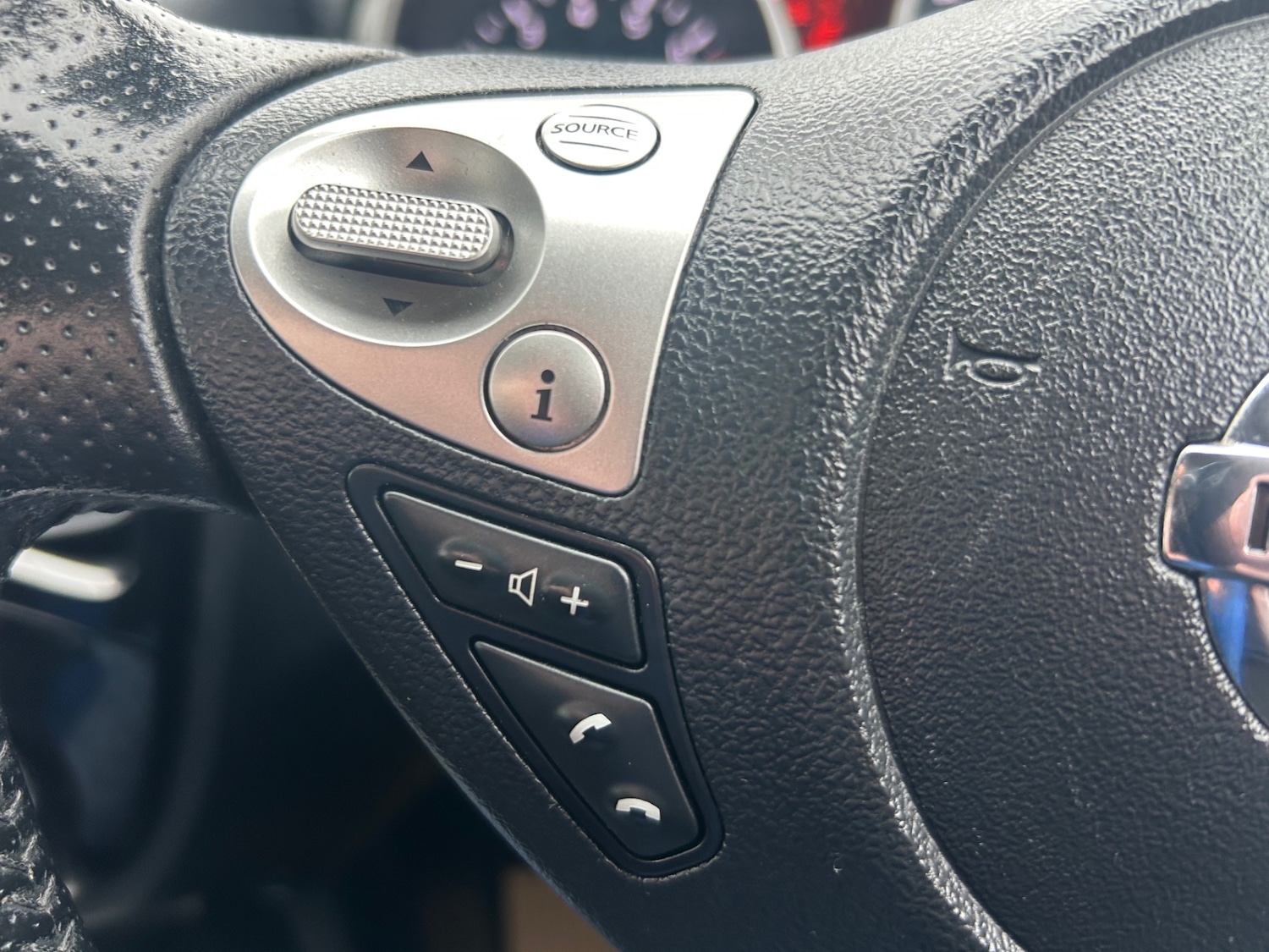 Used Nissan Juke 2014 for sale - 77154610: Photo 16