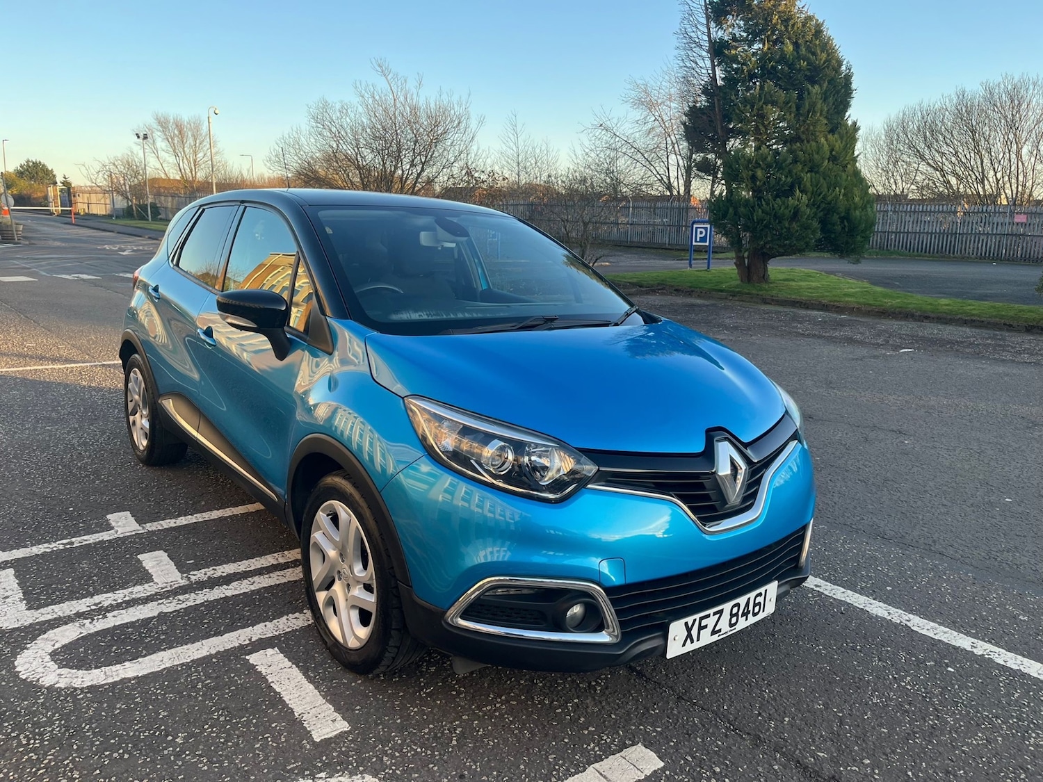 Used Renault Captur 2015 for sale - 77681903: Photo 6