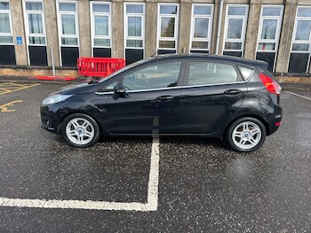 Used Ford Fiesta 2013 for sale - 77493002: Photo