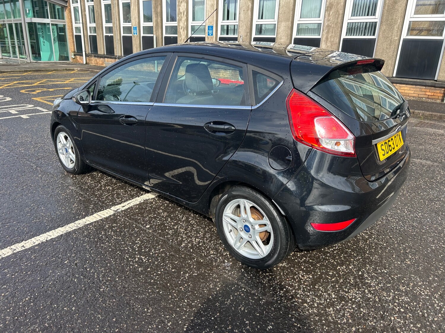 Used Ford Fiesta 2013 for sale - 77493002: Photo 8