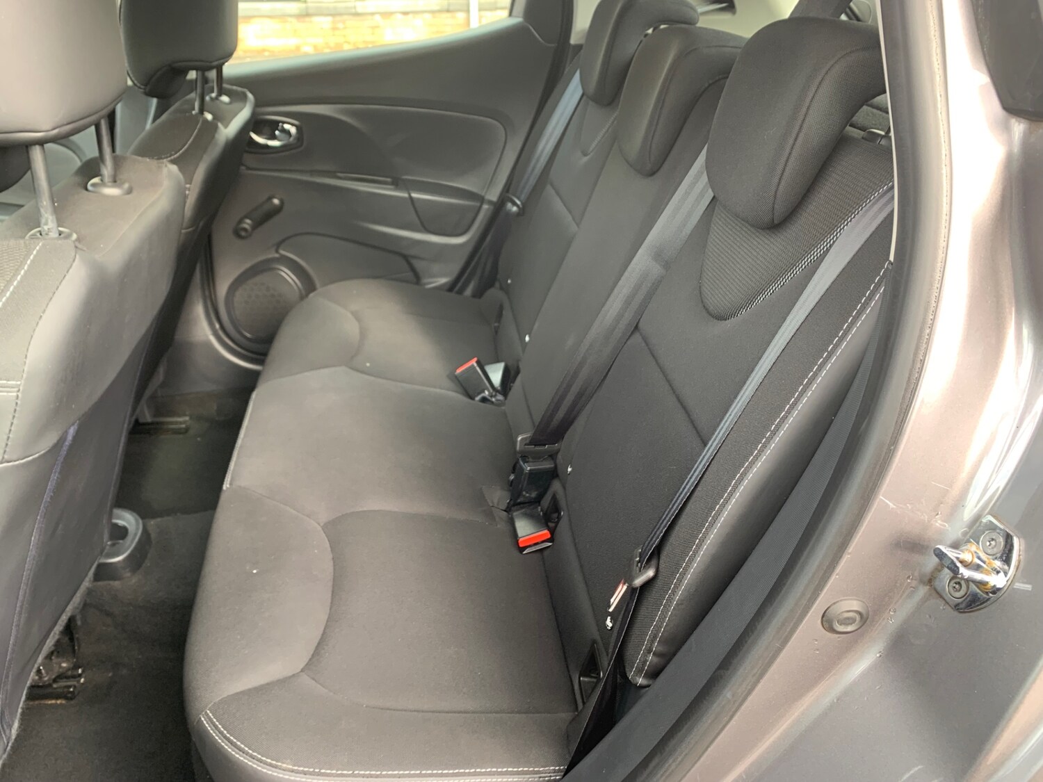 Used Renault Clio 2014 for sale - 77834270: Photo 12