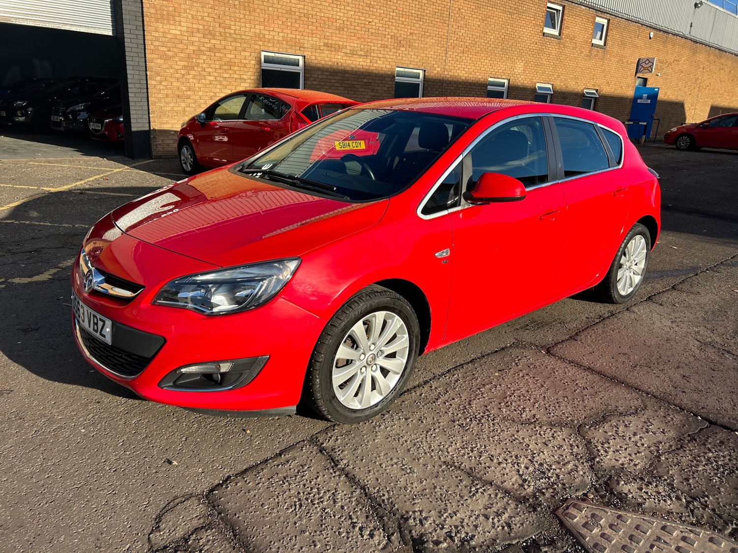 Used Vauxhall Astra 2013 for sale - 76627387: Photo 6