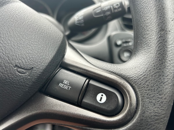 Used Honda Jazz 2011 for sale - 75130893: Photo 15