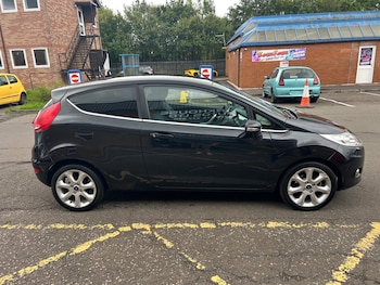 Used Ford Fiesta 2009 for sale - 75680313: Photo