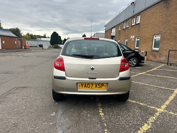 Used Renault Clio 2007 for sale - 76044737: Photo